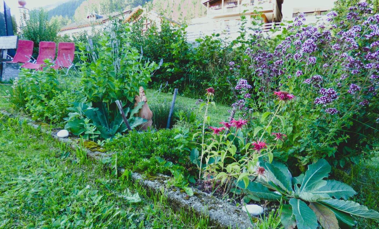 Sesvennahof Villa Malles Venosta Bagian luar foto